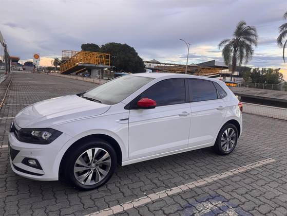 VOLKSWAGEN POLO 1.0 200 TSI COMFORTLINE AUTOMÁTICO